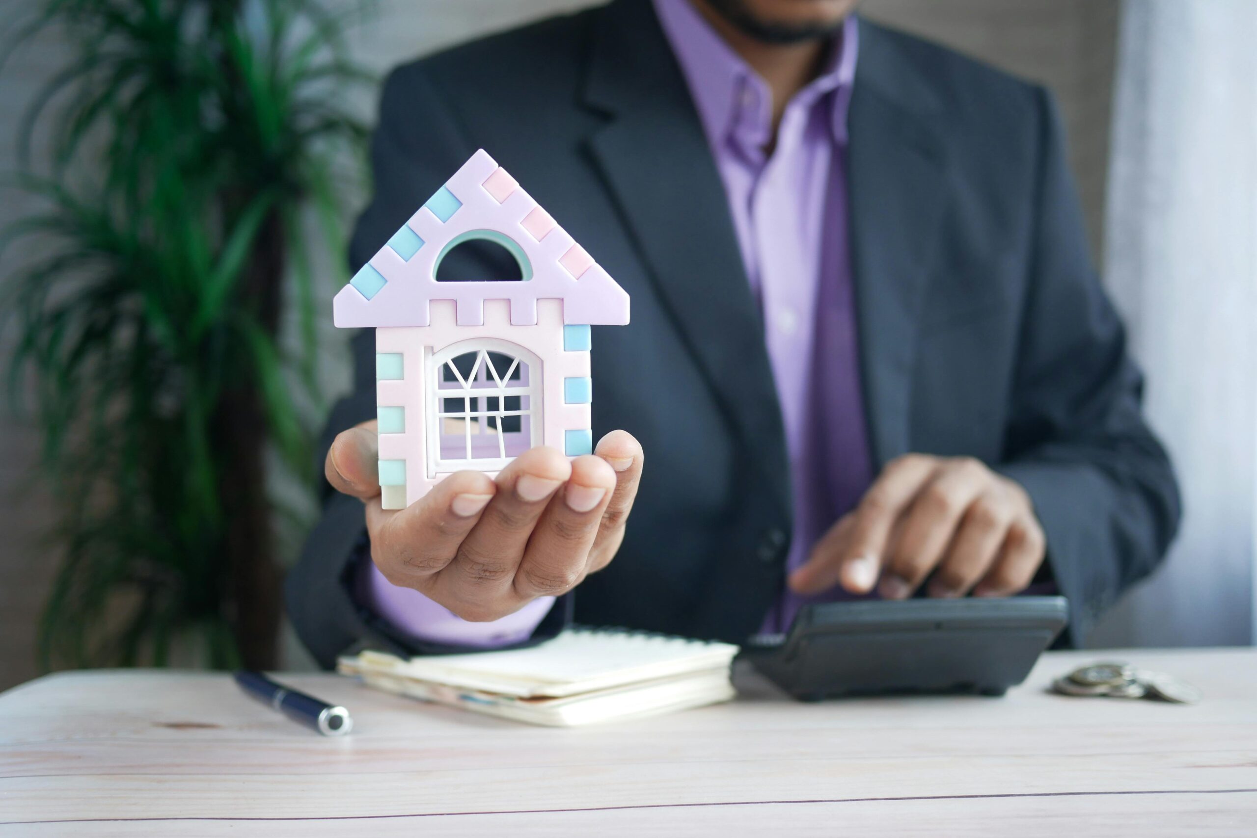 invest in Dubai real estate