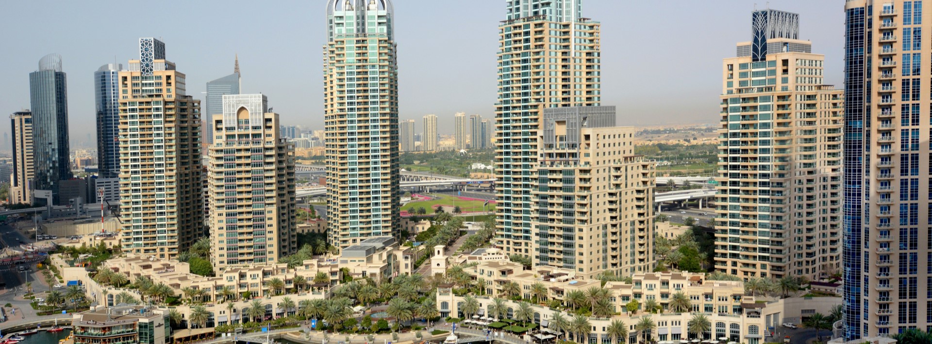 The-Emaar-Six-Dubai-Marina-Towers