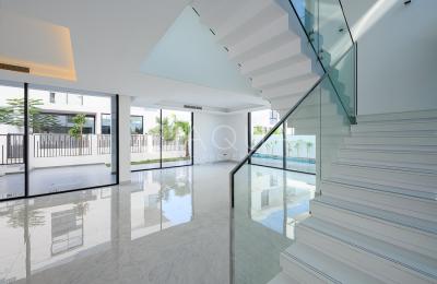 Contemporary Villa | High End Finishing